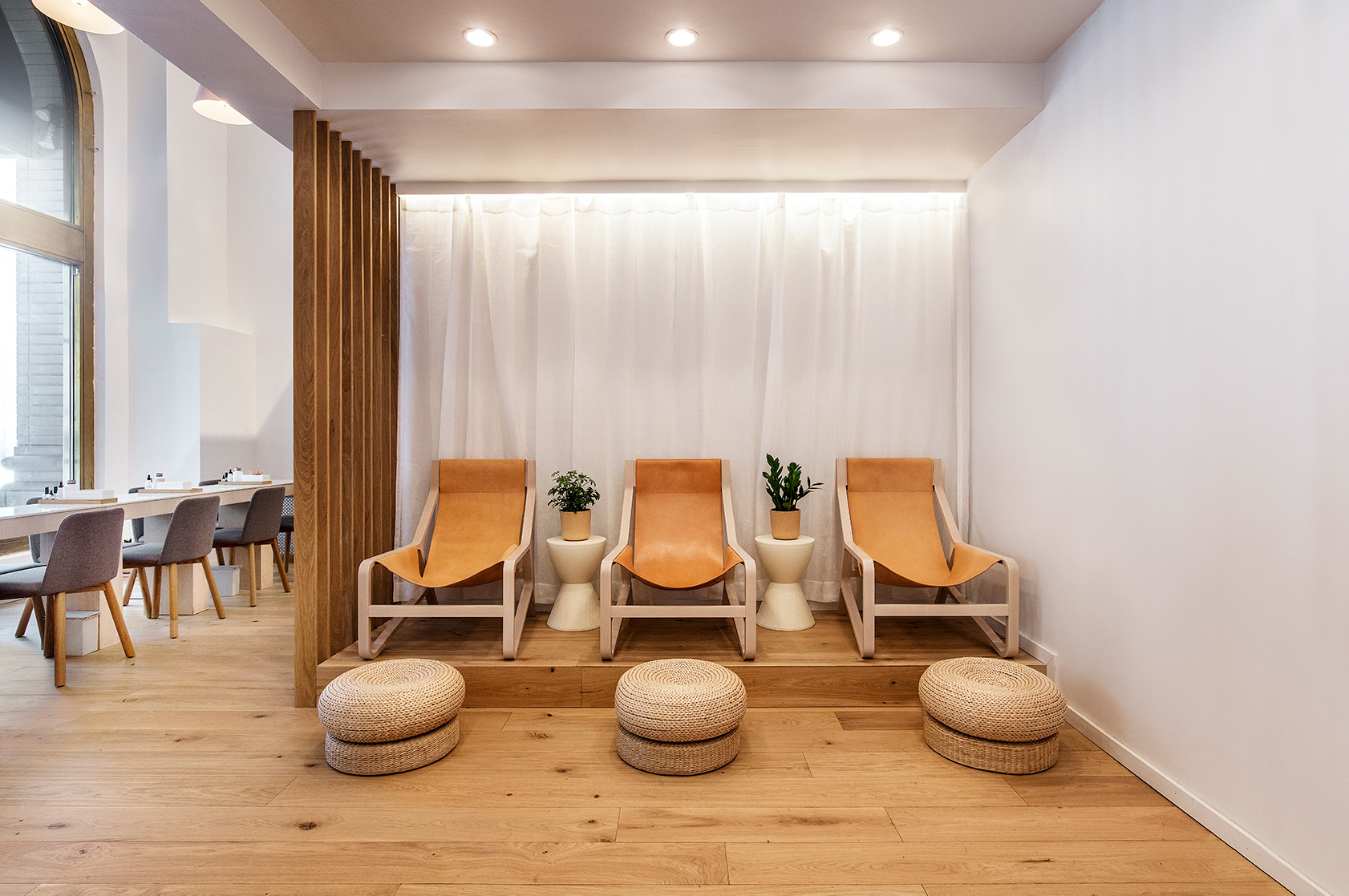 Sundays NYC: Flatiron Pedicure Area