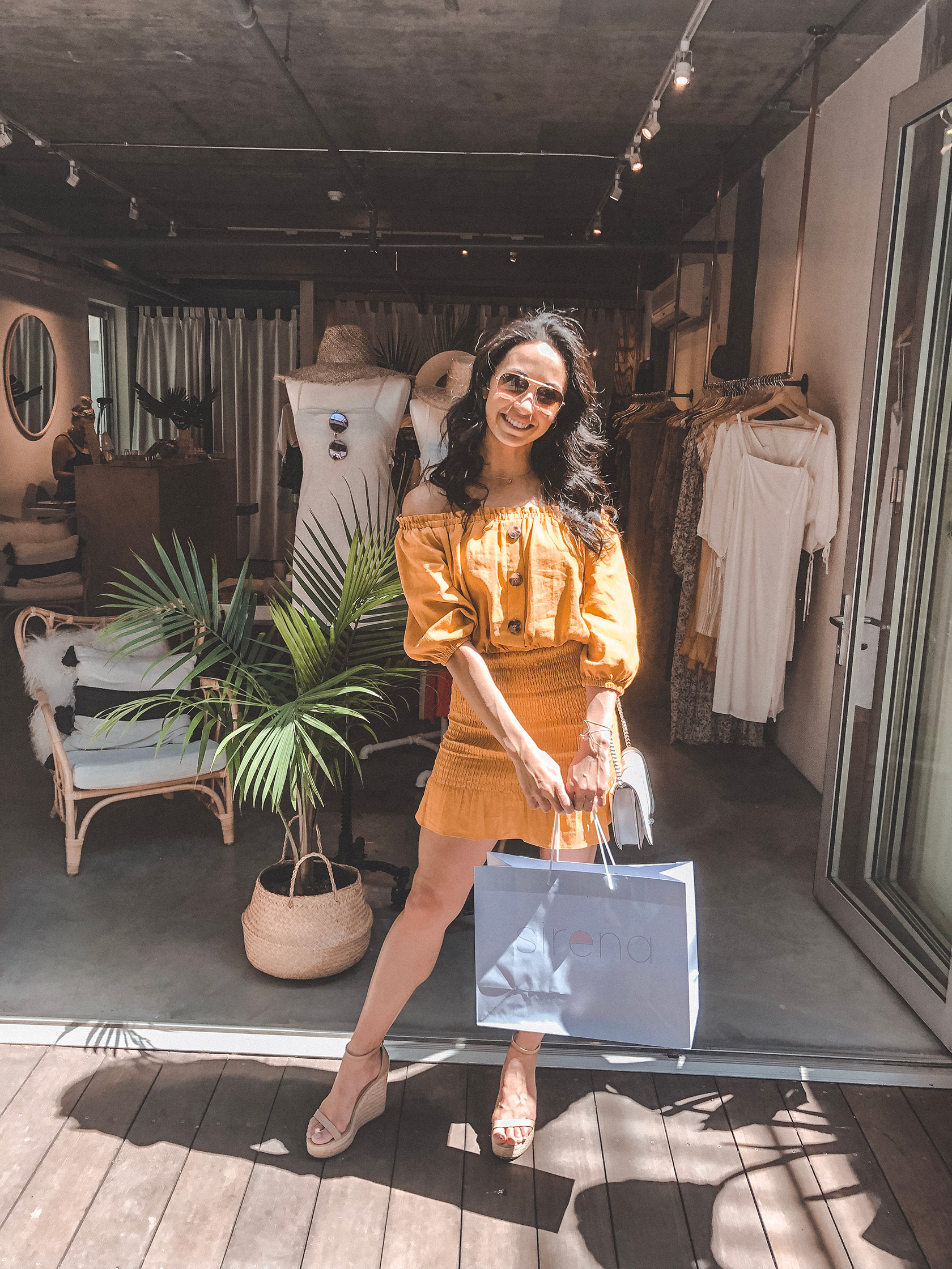 Shopping at Sirena